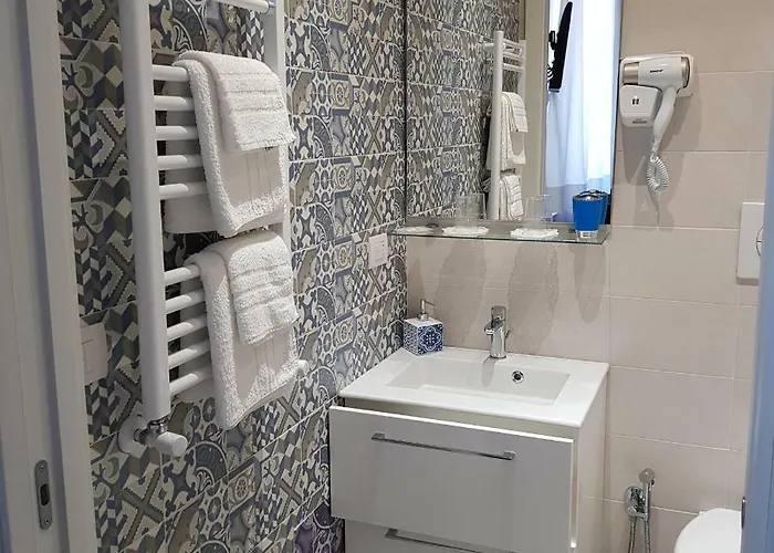 Eden Margherita Di Savoia